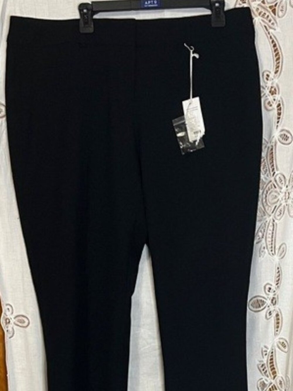 Lane Bryant Allie Black Pleated Slacks Size 16L NWT